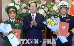 Chủ tịch nước trao quyết định thăng quân hàm cấp tướng cho các sĩ quan quân đội cấp cao