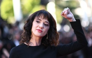 Harvey Weinstein đã lên tiếng sau loạt cáo buộc tình dục?