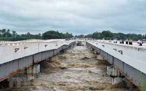 Hàng chục nghìn người phải sơ tán do vỡ đập tại Myanmar