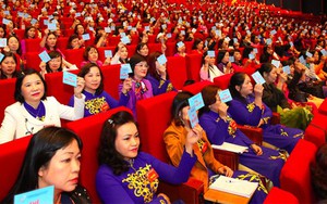 Sẽ thí điểm tập sự nữ thứ trưởng dưới 40 tuổi