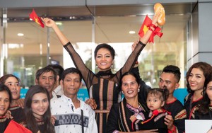 Trở về từ Miss Universe 2018, H’Hen Niê dành 100% tiền thưởng ‘nóng’ làm từ thiện