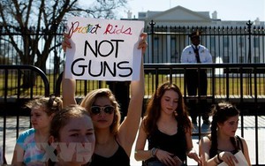 Số vụ xả súng học đường tại Mỹ tăng mạnh