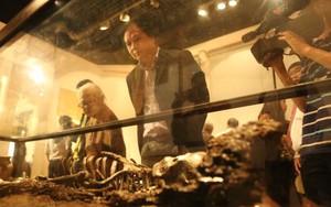 Chiêm ngưỡng 300 'Báu vật khảo cổ học Việt Nam' tại Hà Nội