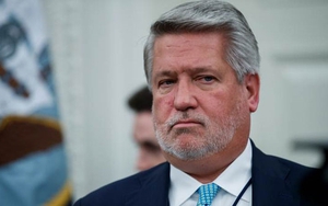 Bộ trưởng Không quân Mỹ, ứng cử viên bộ trưởng quốc phòng từ chức