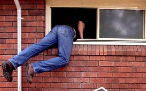 Truyện cười: Chồng em về!