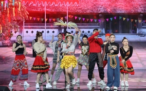 'Bài hát đầu tiên': Hoàng Thuỳ Linh mở lòng để 'Mị nói cho mà nghe'