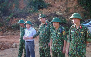 Bắt đầu tìm kiếm các nạn nhân dưới lòng suối Rào Trăng