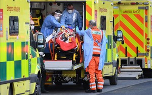 Dịch Covid-19: Nhiễm biến thể từ Anh chiếm 25% số ca tại Pháp, châu Phi báo động số ca tử vong