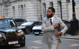 Hollywood vắng bom tấn, streaming 'lấn' rạp chiếu