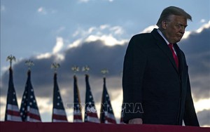 Thượng viện Mỹ điều chỉnh phiên tòa luận tội cựu Tổng thống Donald Trump tránh ngày lễ Yên nghỉ