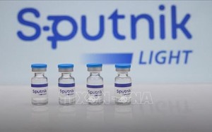 Dịch Covid-19: Nga thử nghiệm vaccine dạng xịt mũi với trẻ em