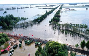 Trung Quốc cảnh báo lũ quét, hơn 300 người thiệt mạng do mưa lũ tại tỉnh Hà Nam