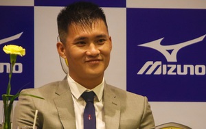 Công Vinh muốn đưa CĐV đi du học