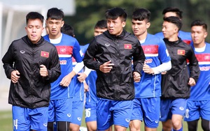 U23 Việt Nam xả trại, 'sao' Thái Lan gây sốt khi solo qua 4 cầu thủ Việt