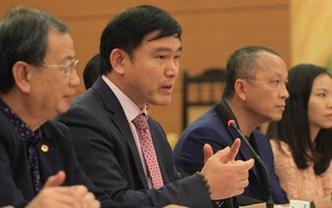 VPF muốn giám sát Ban trọng tài, Minh Long sẽ rời U23 Việt Nam