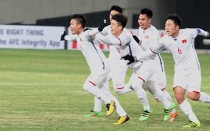 Quang Hải ổn định hơn Công Phượng, HLV Park Hang Seo chốt ngày trở lại Việt Nam