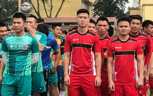 Quang Hải đá bóng từ thiện, tiền thưởng cho U23 Việt Nam vượt 40 tỷ đồng