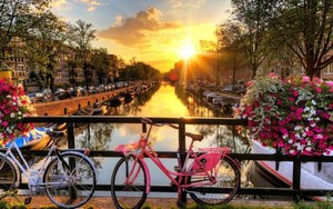 Lạc lối ở những xứ sở hạnh phúc nhất thế giới