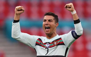 Ronaldo xứng danh Kỷ lục gia của EURO