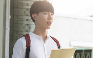 Erik tái ngộ Khắc Hưng trong MV ‘Bao giờ đủ lớn’