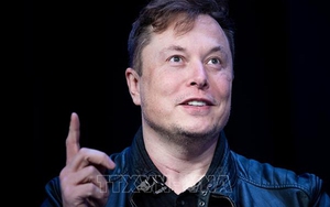 Tỷ phú Elon Musk là người đầu tiên trên thế giới có tài sản vượt 300 tỷ USD