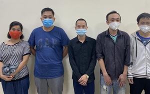 Hà Nội: Khởi tố đối tượng làm giả giấy đi đường, đưa nhiều người về Nghệ An