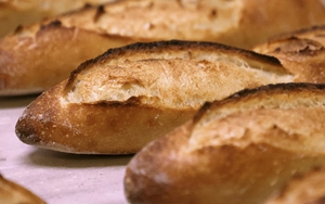 Bánh mì baguette vào danh sách đề cử di sản văn hóa phi vật thể của thế giới