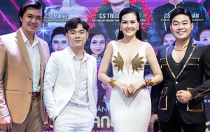 Ca sĩ Khánh Bình tổ chức tiệc mừng con nuôi Trường Sang giành Quán quân ‘Solo cùng Bolero’