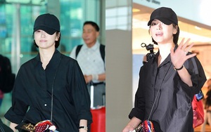 Song Hye Kyo khoe tóc tomboy ở sân bay, lịch sự cúi chào báo giới