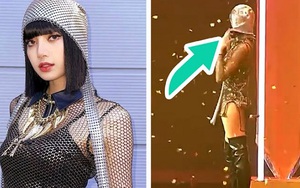 Đố bạn nhận ra pha xử lý sự cố 'đỉnh' của Lisa Blackpink trên sân khấu