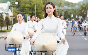 Ngắm dàn người đẹp Miss World mặc áo dài, đạp xe dọc thành phố biển
