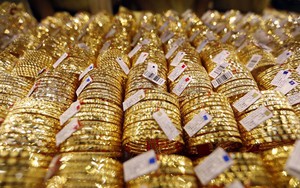 Giá vàng sáng 22/6 đi ngang