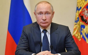Tổng thống V.Putin nhấn mạnh tầm quan trọng của sự đoàn kết nhân Ngày nước Nga