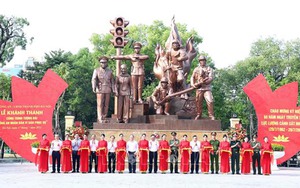 Hà Nội: Khánh thành Tượng đài 'Công an nhân dân vì dân phục vụ'