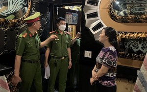 Hà Nội: Yêu cầu tháo dỡ toàn bộ 40 phòng hát karaoke chưa được cấp phép