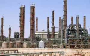 Phiên 12/10, giá dầu châu Á giảm nhẹ