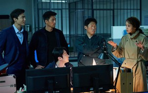 Cơn sốt phòng vé từ siêu phẩm hành động 'Đặc vụ xuyên quốc gia' của Hyun Bin và Yoona