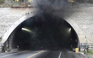 Cháy xe buýt ở Trung Quốc, 10 trẻ mẫu giáo Hàn Quốc thiệt mạng