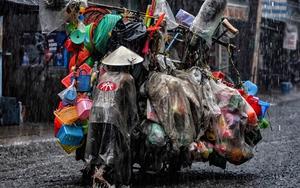 Sài Gòn 'buôn gánh bán bưng' đầy cảm xúc