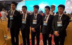 Sau đội Toán, đội tuyển Olympic Vật lí tạo nên kết quả cao nhất lịch sử