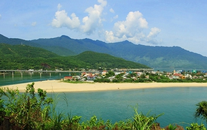 Để vịnh Lăng Cô thành khu du lịch biển đẳng cấp quốc tế