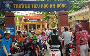 Sẽ đuổi việc cô giáo bắt học sinh uống nước giẻ lau bảng