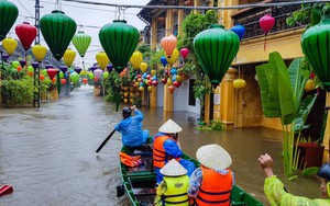 Áp thấp nhiệt đới chồng siêu bão MangKhut nguy cơ đổ bộ Biển Đông?