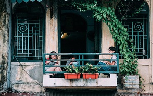 Đêm 16 và ngày 17/10, Hà Nội tiết trời se lạnh đầu Đông, có mưa nhẹ