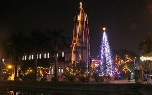 Những nhà thờ lớn đón Lễ Giáng sinh lý tưởng nhất của người Hà Nội