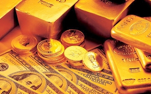 Giá vàng hôm nay 17/6: Đồng USD suy yếu, vàng đảo chiều tăng trở lại?