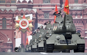 TRỰC TIẾP: Duyệt binh kỷ niệm 75 năm chiến thắng trong Chiến tranh Vệ quốc vĩ đại trên Quảng trường Đỏ