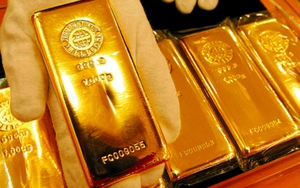 Giá vàng hôm nay 23/8 tiếp tục giảm sâu