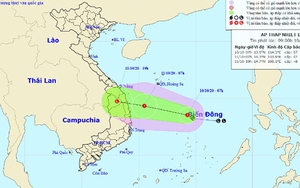 Áp thấp nhiệt đới đang mạnh lên, miền Trung lũ chồng lũ