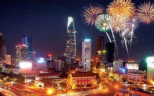 Việt Nam tạm biệt 2020 đón chào năm mới 2021